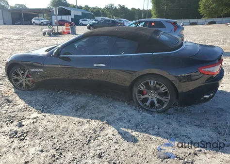 2015 Maserati Granturismo S z USA, uszkodzony, nr VIN ZAM45MMA1F0138258